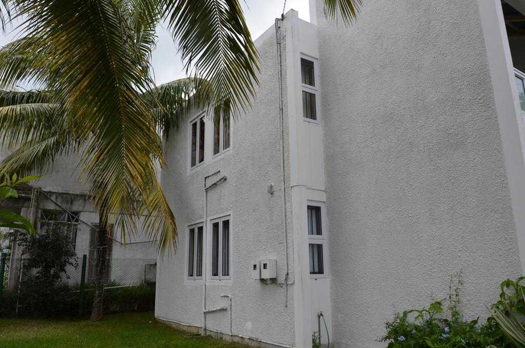 Les Gentilhommieres Guest House Trou aux Biches Exterior photo